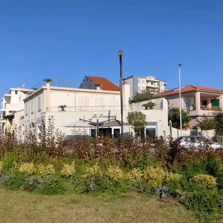 La Promenade Rooms&suites 4*