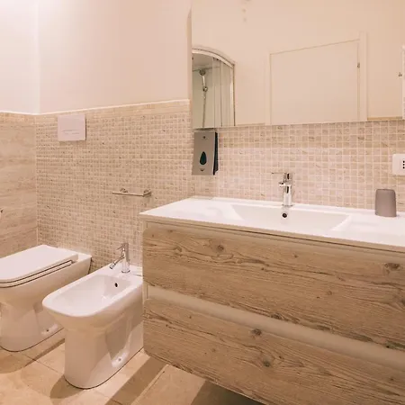 La Promenade & Guest house