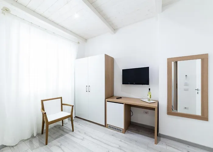 La Promenade & Konukevi